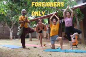 OM SHAMBALA Yoga Ashram